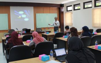 Gaji Dosen Indonesia Paling Rendah di Asia Tenggara
